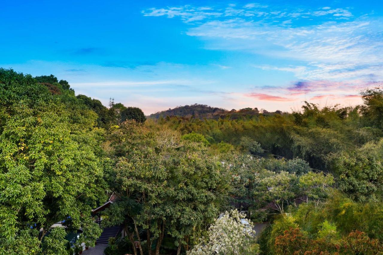 Keys Prima By Lemon Tree Hotels, Thekkady Buitenkant foto